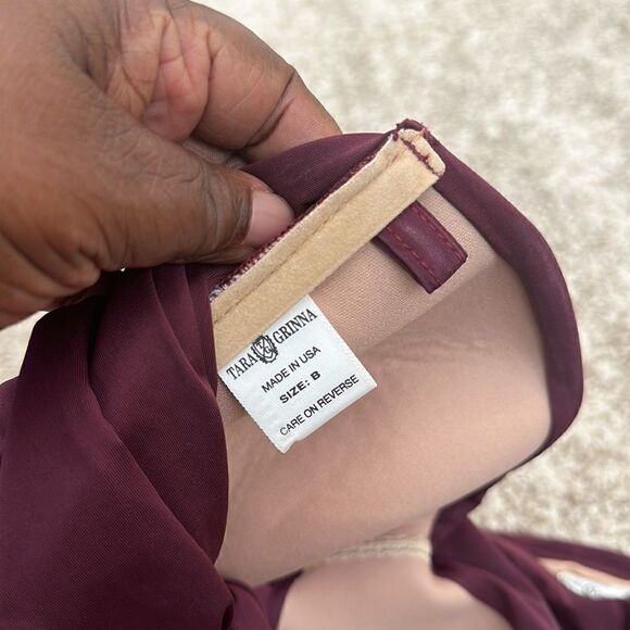 Tara Grinna 2Piece Bikini Swimsuit 8 - Picture 8 of 8